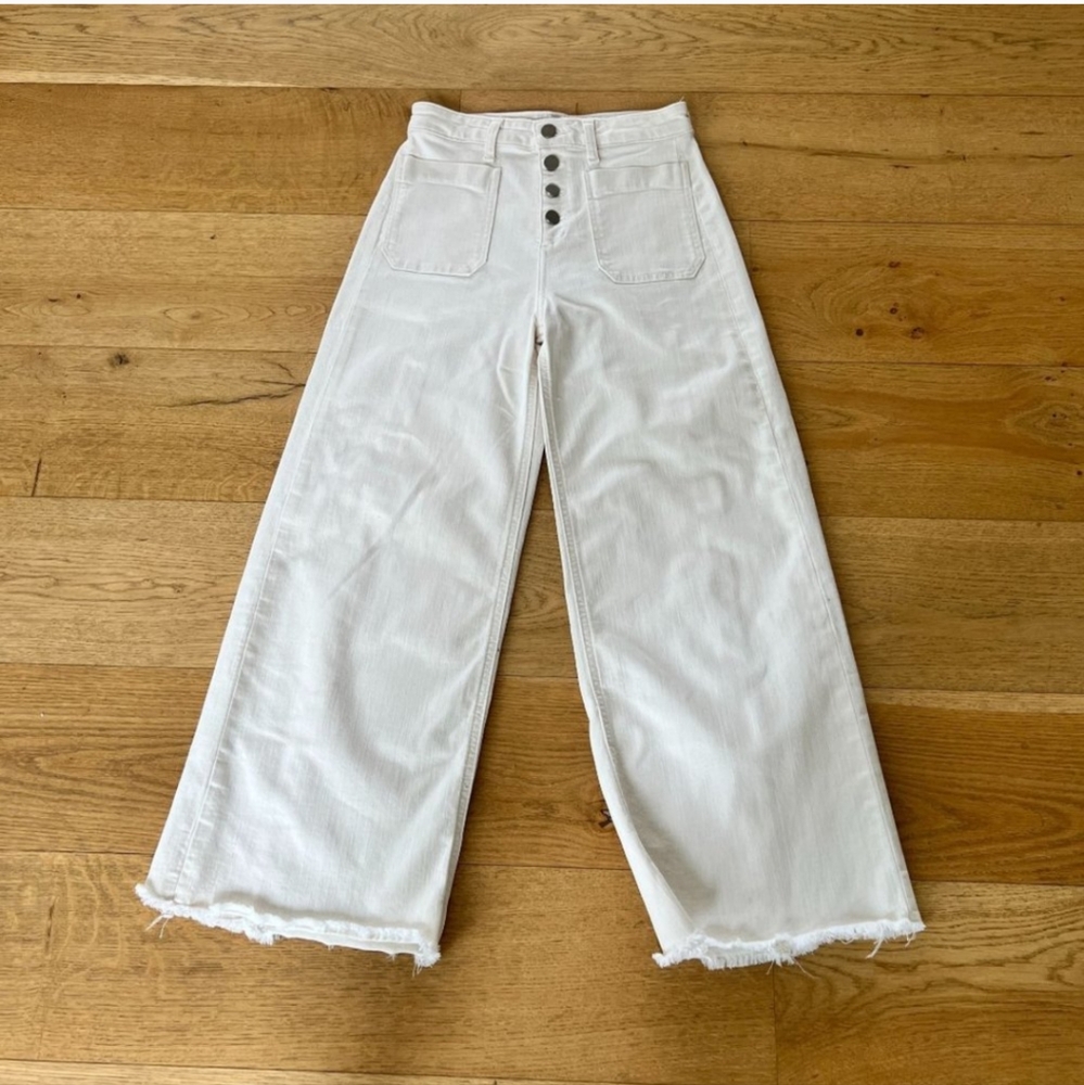 Elizabeth And James Carmine Button Fly Wide Leg Raw Hem Jeans